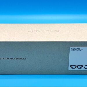 Ray-Ban Meta Display Glasses Sand, Standard, 2